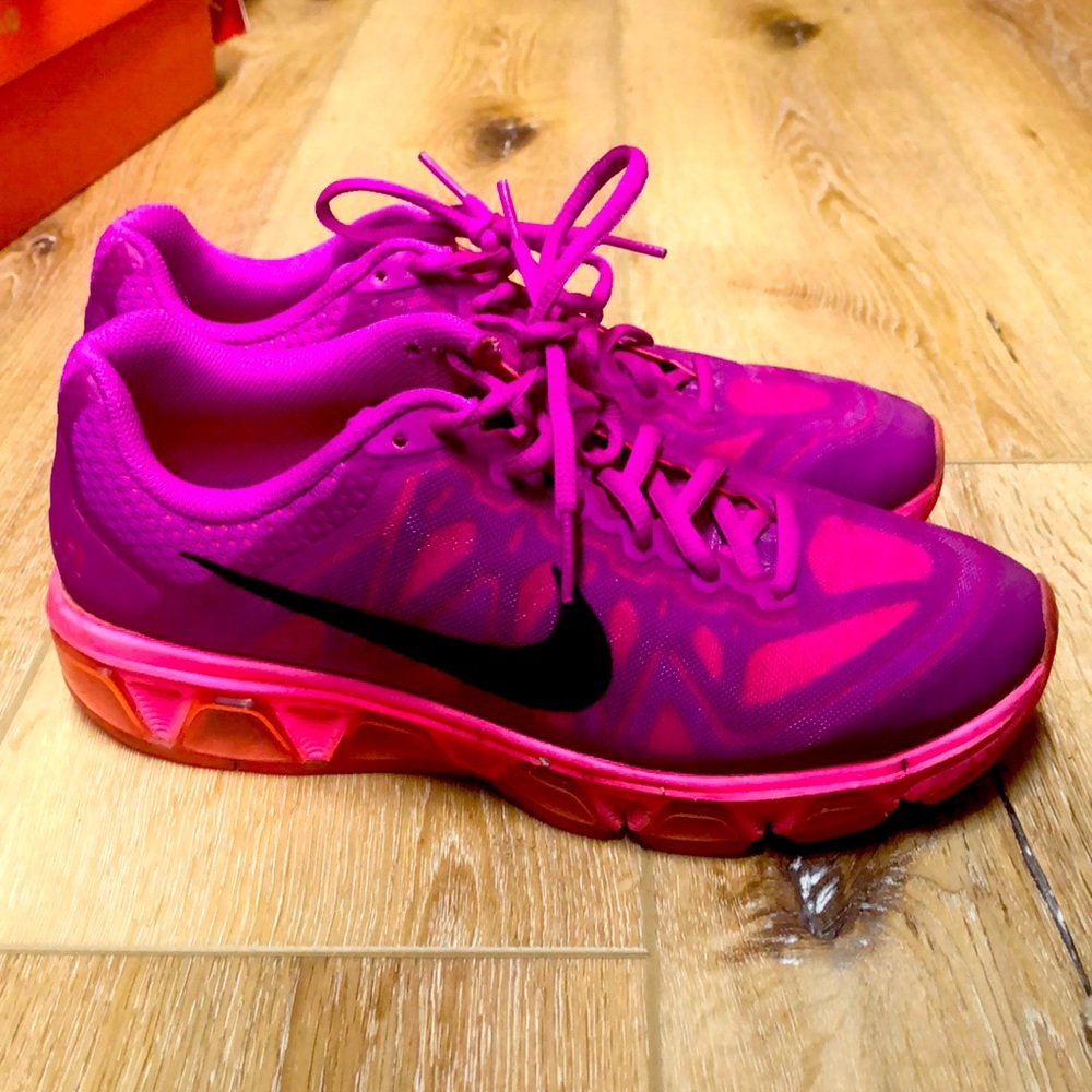 Nike max airs shoes